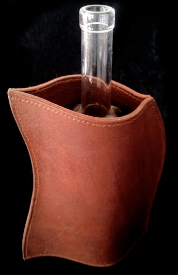 Cache vase en cuir